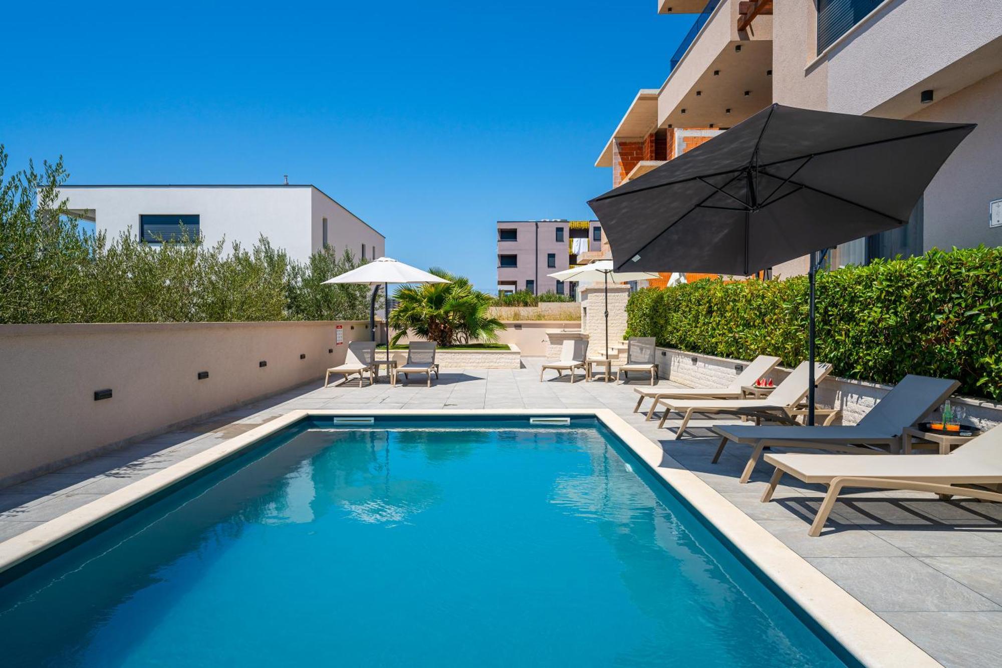 Sea Bay View Apartment - Appartement Avec Piscine Et Magnifique Vue Sur Mer Свети-Филип-и-Яков Экстерьер фото