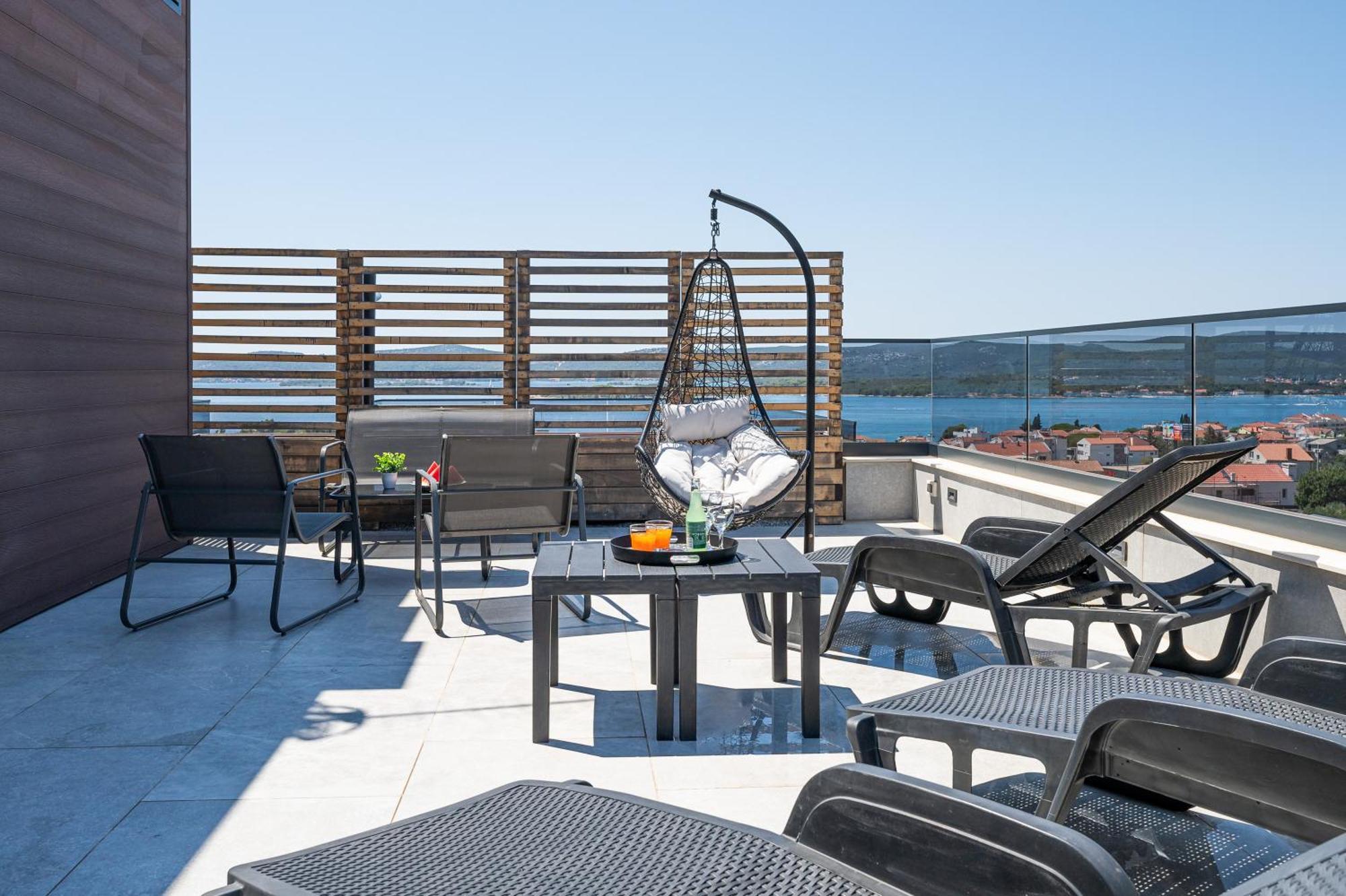 Sea Bay View Apartment - Appartement Avec Piscine Et Magnifique Vue Sur Mer Свети-Филип-и-Яков Экстерьер фото